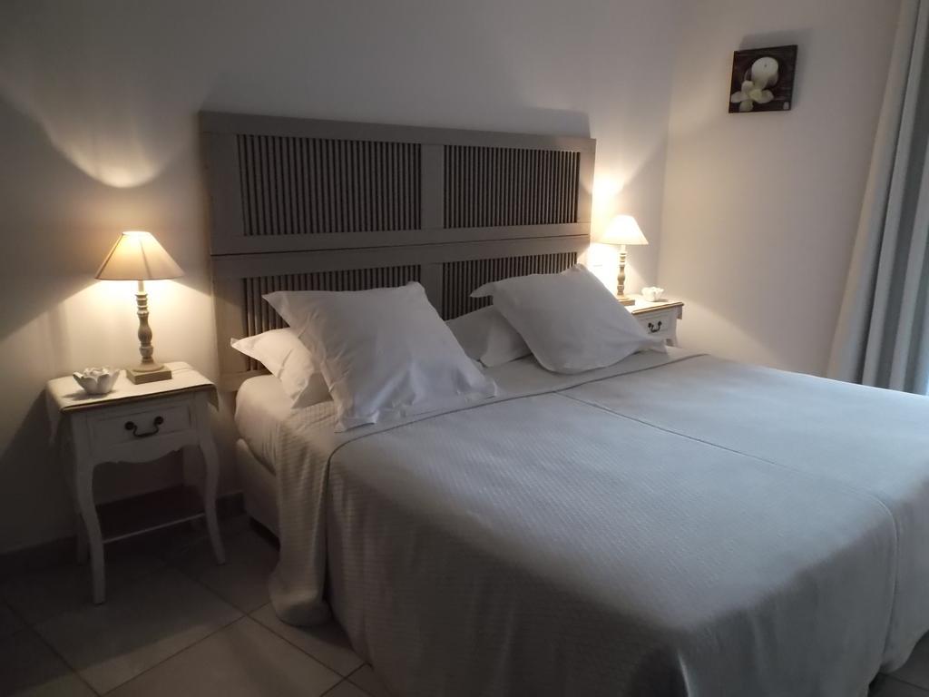 Le Clos De L'Olivade Saint-Just  Szoba fotó